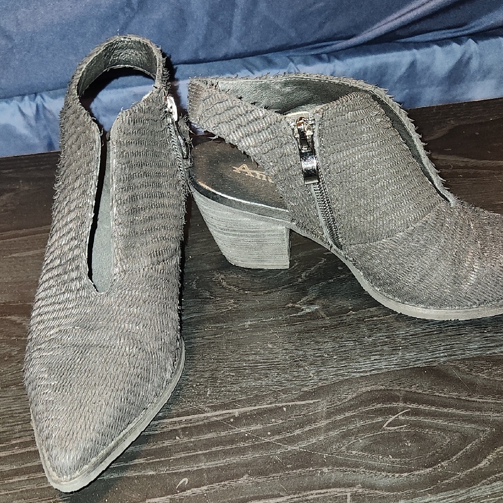 Antelope Textured Black Ankle Booties